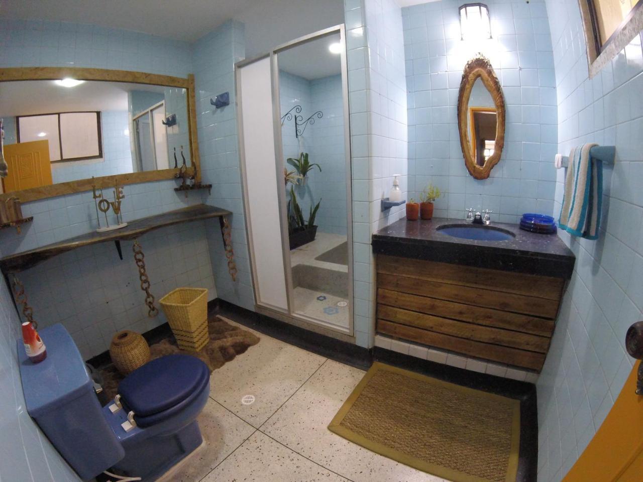 La Otra Mitad Hostel Armenia  Exterior photo